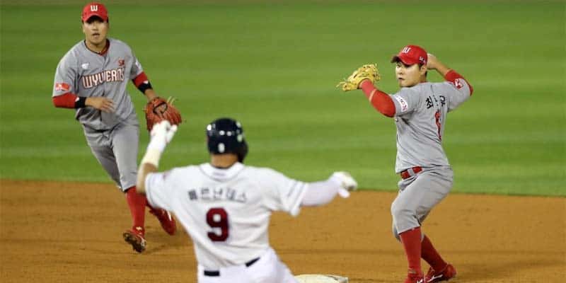 KBO double play ball